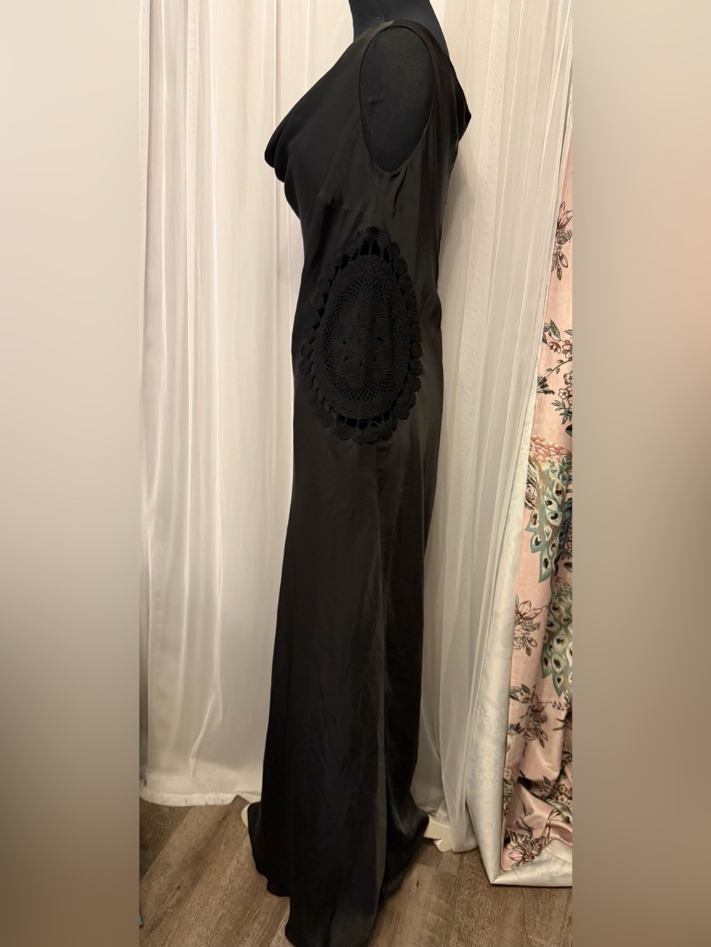 Meshki Black One-Shoulder Cutout Maxi Dress with Ring Detail - Picture 5 of 10